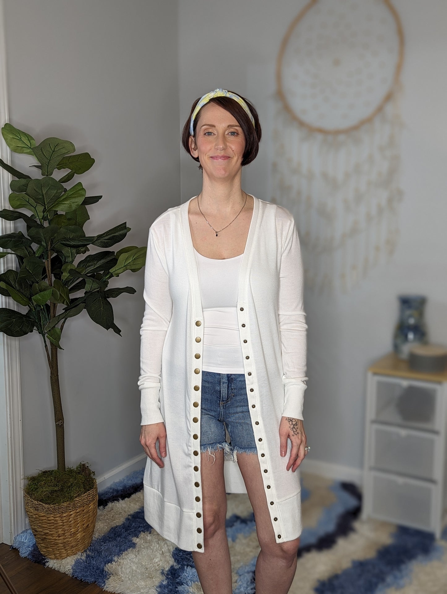 White Ribbed Snap Button Cardigan